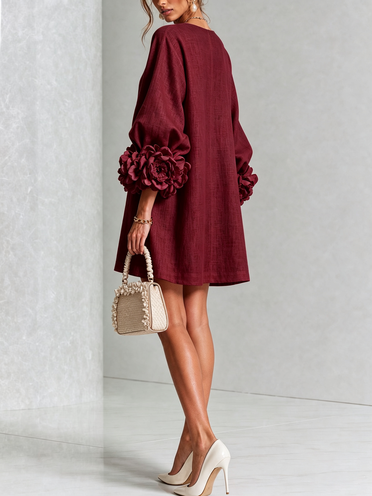 Elena · Mini Vestido Cascada Floral