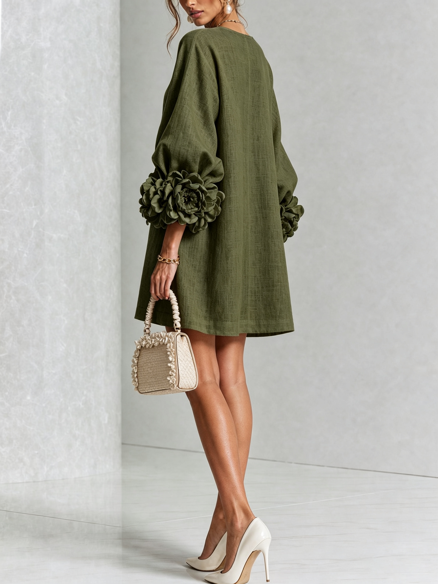 Elena · Mini Vestido Cascada Floral