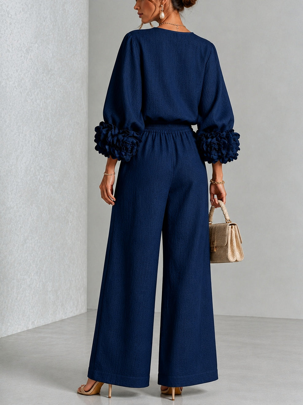 María · Conjunto Rosas de Puño